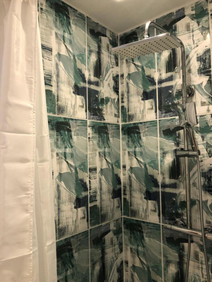 Grande Chambre Familiale Verte Tout Bonnement Bien Putot-en-Auge Eksteriør bilde